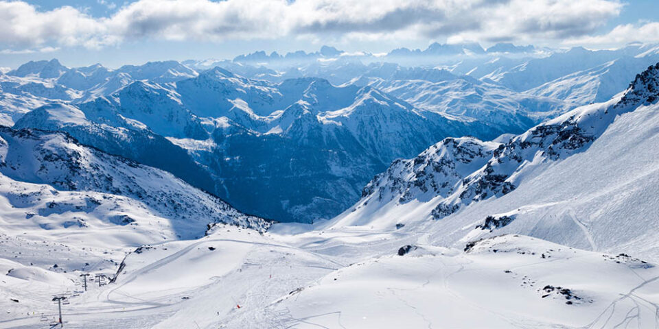 Novemberi napsütés vár Val Thorens-ben, Európa legmagasabban fekvő síparadicsomában.